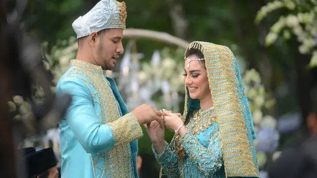 [Fimela] Irish Bella dan Ammar Zoni