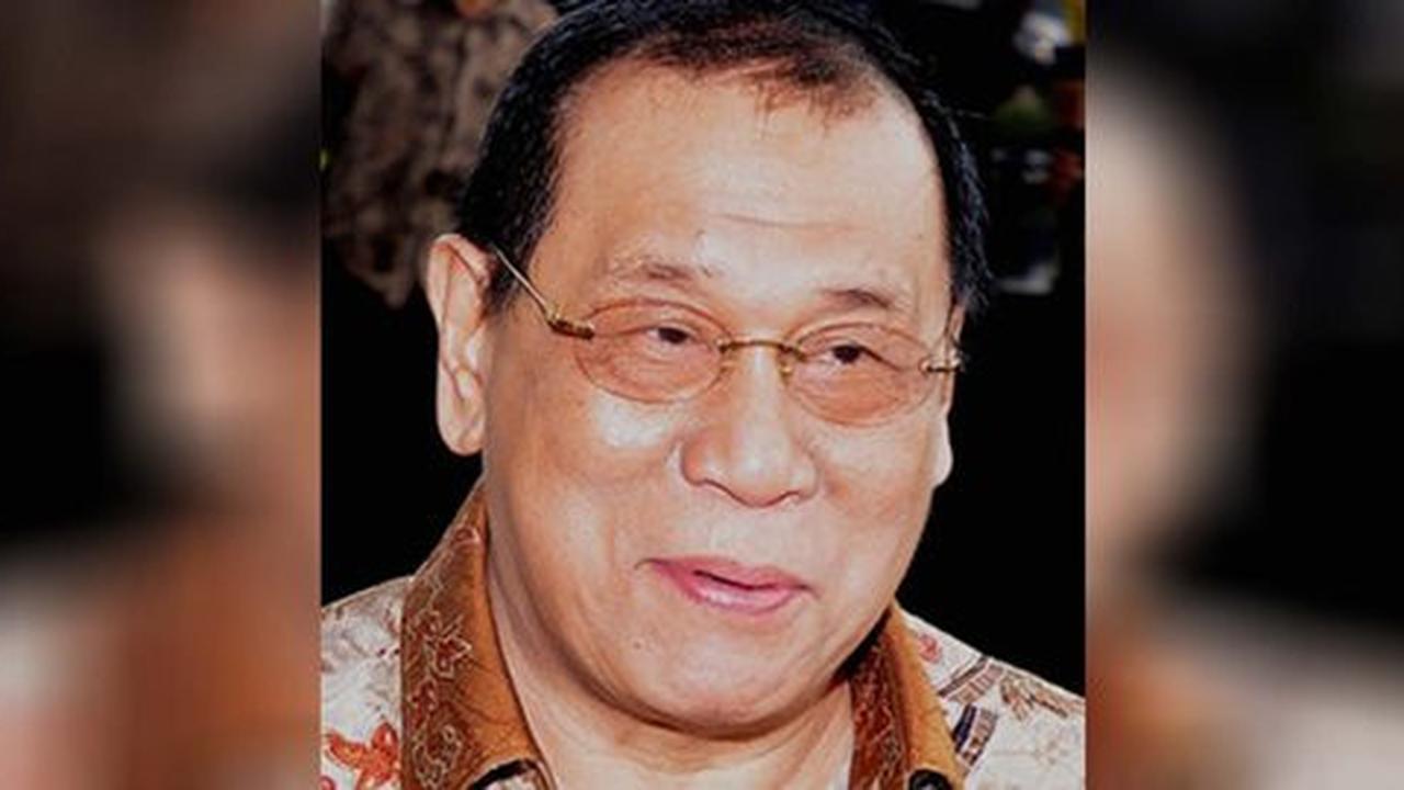 Etiskah anggota DPR gebrak-gebrak meja bela Setnov?