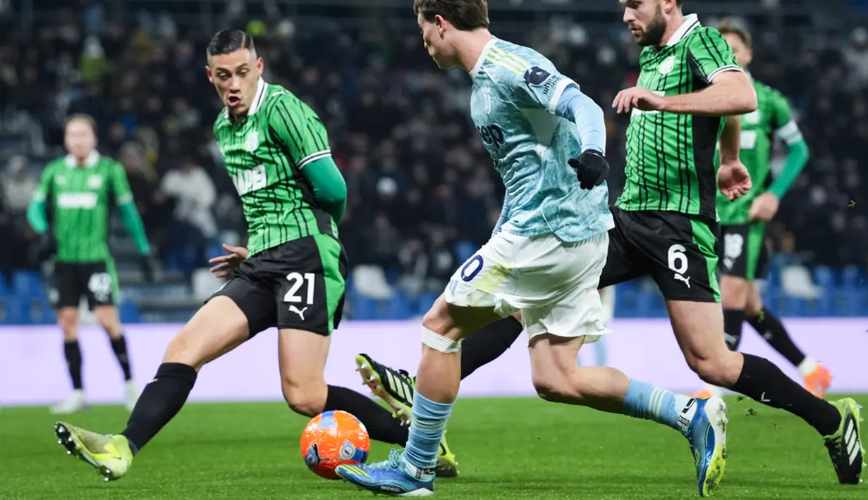 Tambahan tiga poin membuat Juventus kokoh di peringkat keempat klasemen sementara dengan raihan 36 poin. Sementara itu, Sassuolo tertahan di posisi ke-10 dengan koleksi 23 angka. (Massimo Paolone/LaPresse via AP)