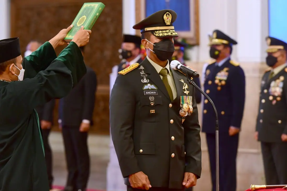 Jokowi Lantik Jenderal Andika Perkasa Sebagai Panglima TNI