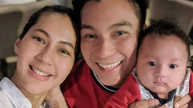 Akibat Keluyuran, Ini 6 Potret Paula Verhoeven Semprot Baim Wong Pakai Disinfektan