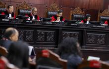 Uji Materi UU APBN 2026, Guru Ungkap Dampak MBG terhadap PPPK dan Honorer