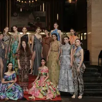 Phangsanny di Lucky Trend Fashion Show. (Dok. Lucky Trend)