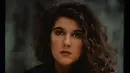 Celine Dion perlihatkan aura model dengan rambut keriting yang menawan [@celinedion]