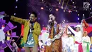 Suasana kemeriahan Konser Energi Asian Games 2018 di Studio 6 Indosiar, Jakarta, Kamis (8/3). (Liputan6.com/Faizal Fanani)