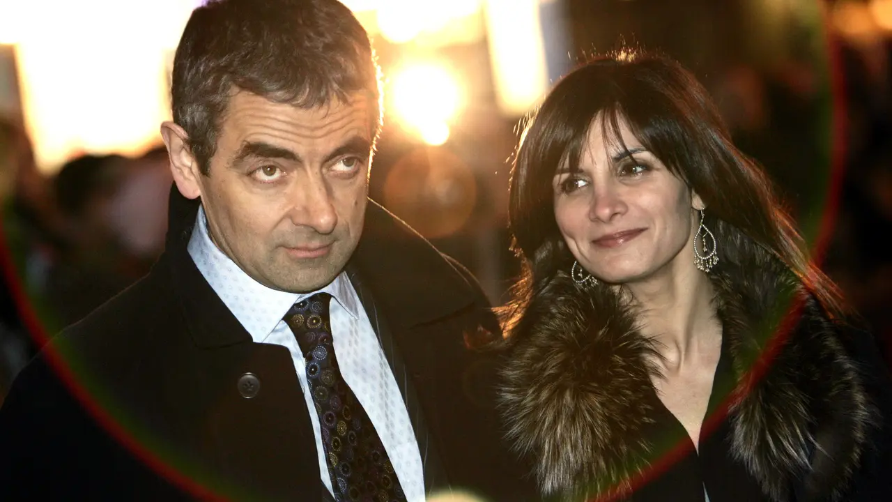 Rowan Atkinson dan Sunetra Sastry