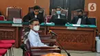 Terdakwa kasus merintangi penyidikan atau 'obstruction of justice' pembunuhan berencana terhadap Brigadir Nopriansyah Yosua Hutabarat atau Brigadir J, Irfan Widyanto menjalani sidang lanjutan di Pengadilan Negeri Jakarta Selatan, Kamis (10/11/2022).  Jaksa Penuntut Umum (JPU) menghadirkan tujuh orang saksi dalam sidang lanjutan dengan terdakwa Irfan Widyanto. (Liputan6.com/Angga Yuniar)