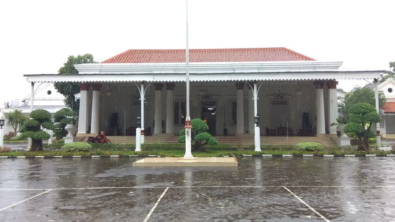 Kisah Horor Dari Istana Orang Terkaya Asia Abad 19