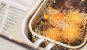 Cara Menggoreng Tahu agar Tetap Renyah di Luar dan Tidak Mudah Hancur
