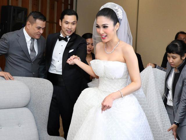 4 Alasan Sandra Dewi Cinta Mati Dengan Harvey Moeis Showbiz Liputan6 Com