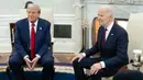 Tradisi kunjungan tersebut untuk mempertunjukkan pengalihan kekuasaan secara damai dalam demokrasi Amerika Serikat antara pemimpin yang berkuasa dan kepala eksekutif yang baru. (SAUL LOEB/AFP)