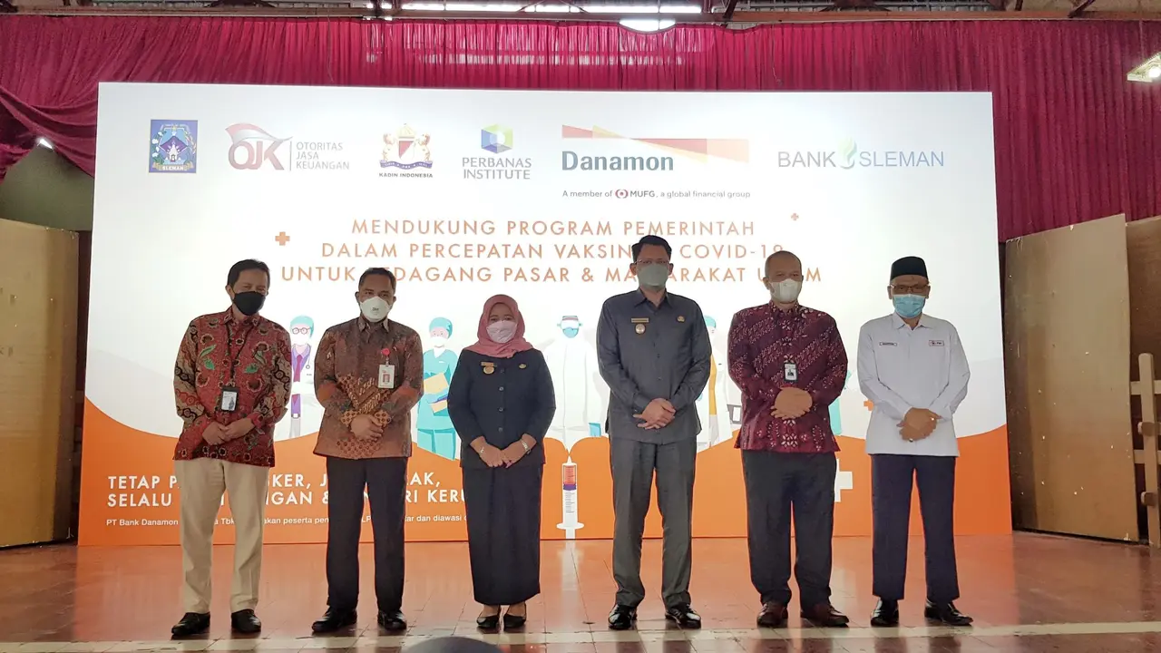 Bank Danamon Adakan Vaksinasi Kepada Pedagang Pasar