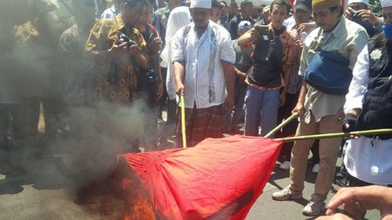 Malam 17 Agustus, bendera PKI berkibar di Apartemen Kalibata