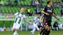 Groningen. Menjadi klub pertama dan terakhir dalam perjalanan kariernya. Dua musim awal kariernya dilalui pada 2000/2001 dan 2001/2002 dengan tampil dalam 52 laga dengan torehan 12 gol. Di musim 2020/2021 ia hanya tampil dalam 7 laga tanpa mencetak gol. (Foto: AFP/ANP/Olaf Kraak)