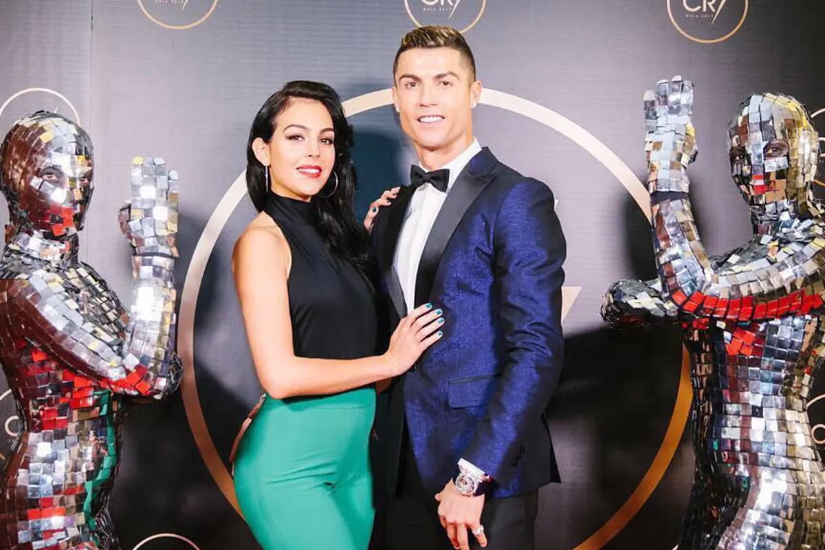 [Bintang] Georgina Rodriguez dan Cristiano Ronaldo