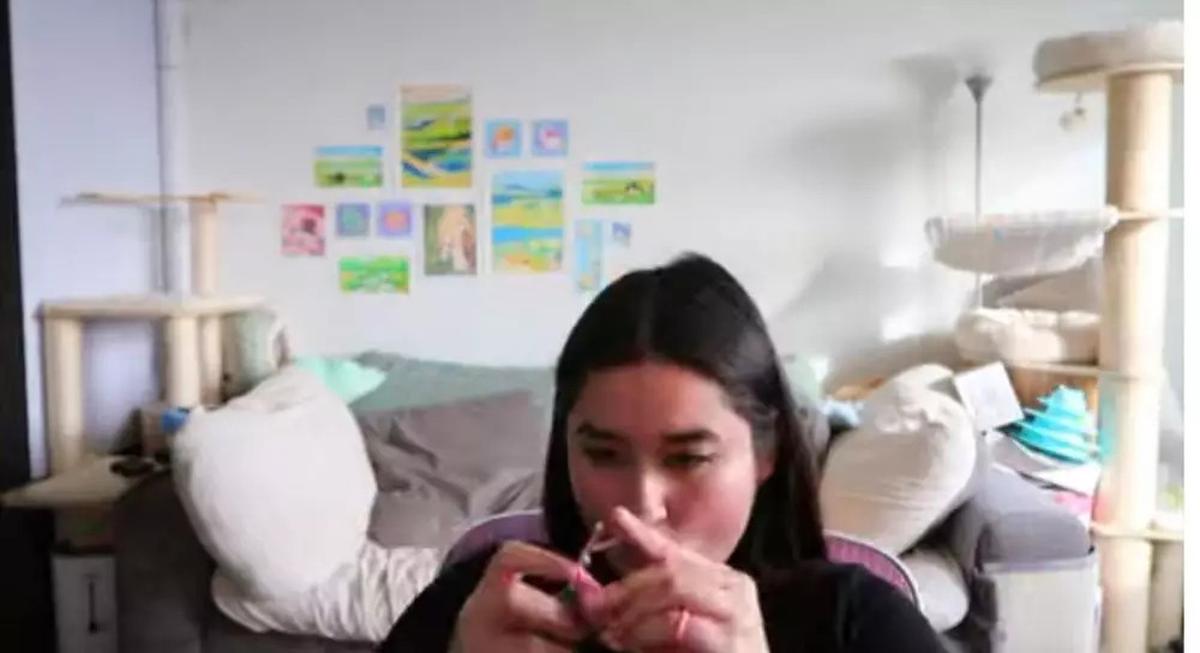 5 Potret Apartemen Stephanie Poetri di Amerika, Super Cozy dan Artistik Banyak Karya Buatan Sendiri