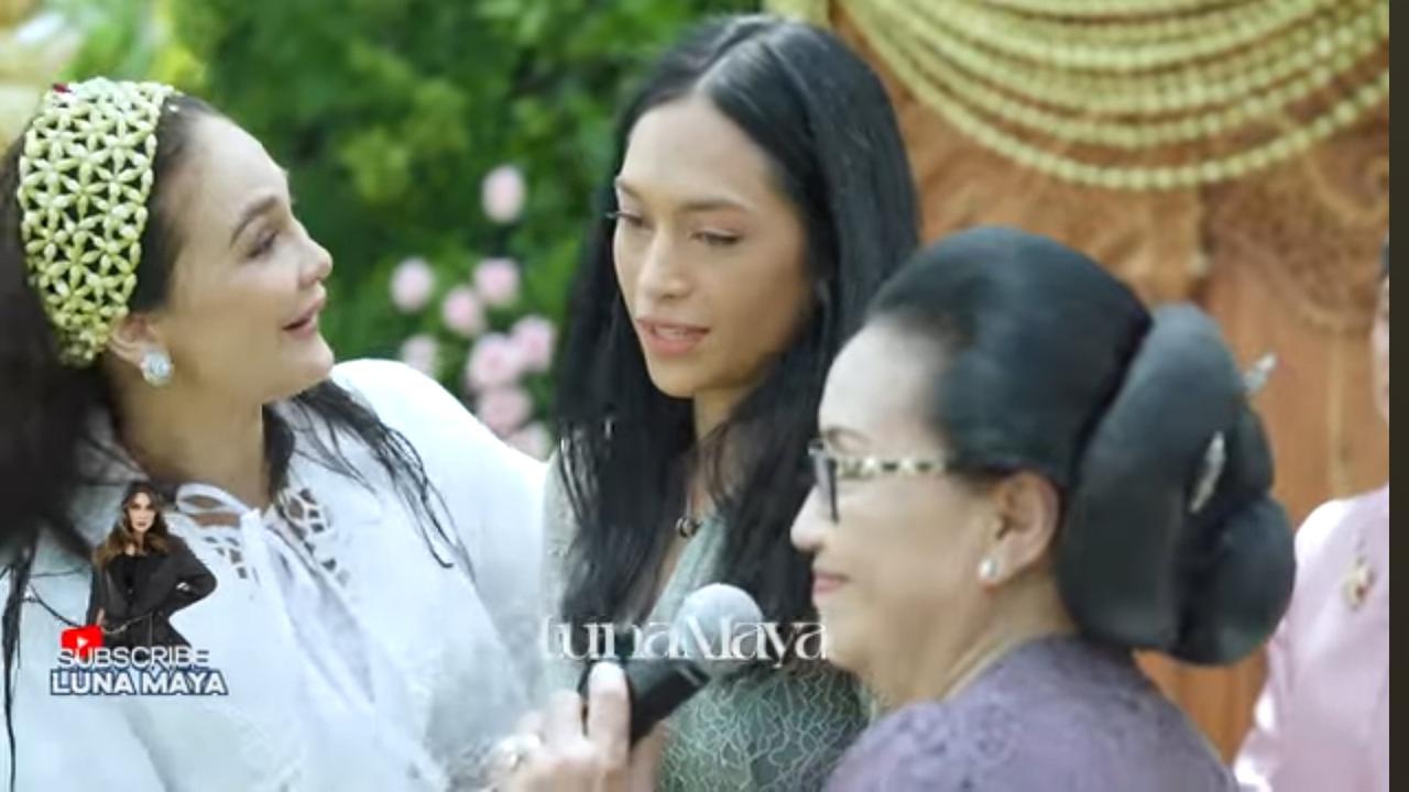 4 Tahun Dipacari Ari Irham, Taskya Namya Tangkap Buket Melati Luna Maya - Diminta Segera Menikah