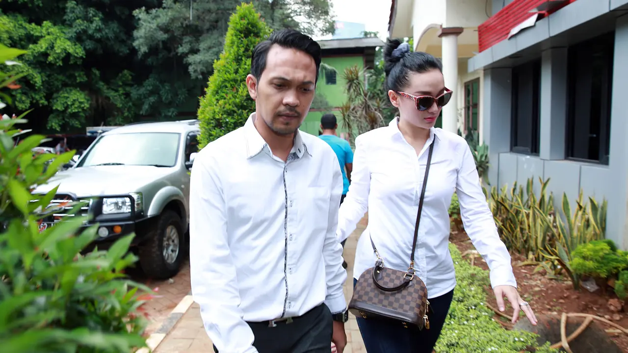 Zaskia Gotik