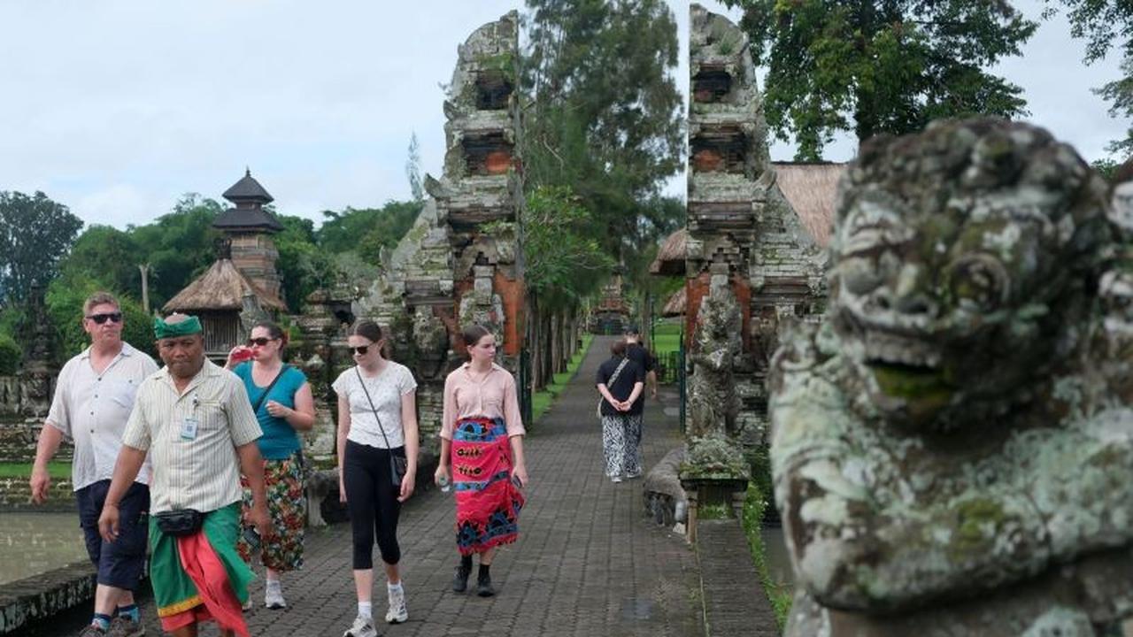 Imigrasi Denpasar Tangkap WNA Inggris Intimidasi Warga dan Empat WN Nigeria