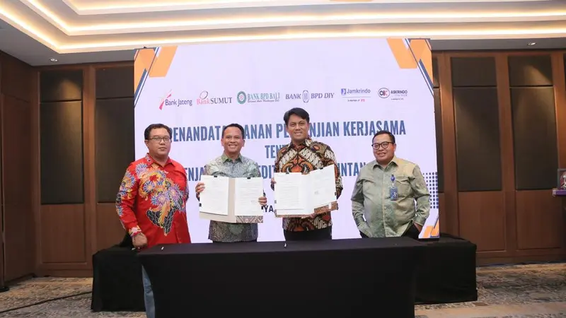 PT Jaminan Kredit Indonesia (Jamkrindo) melakukan kerja sama dengan empat bank daerah, yaitu BPD Bali, Bank BD DIY, Bank Sumut, dan Bank Jateng.