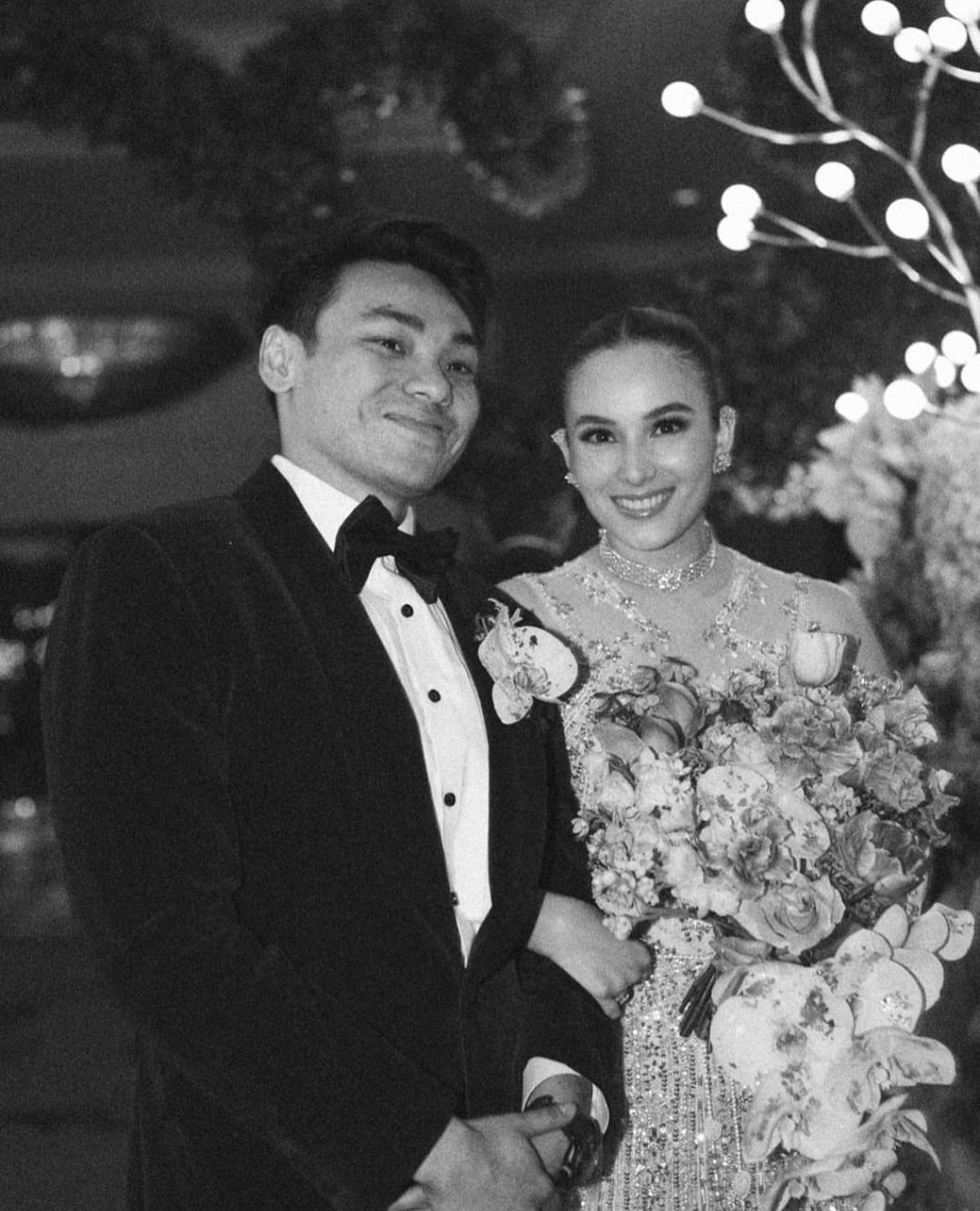Rayakan 2 Tahun Pernikahan, Chelsea Islan dan Rob Clinton Tetap Kompak dan Bebas Gosip