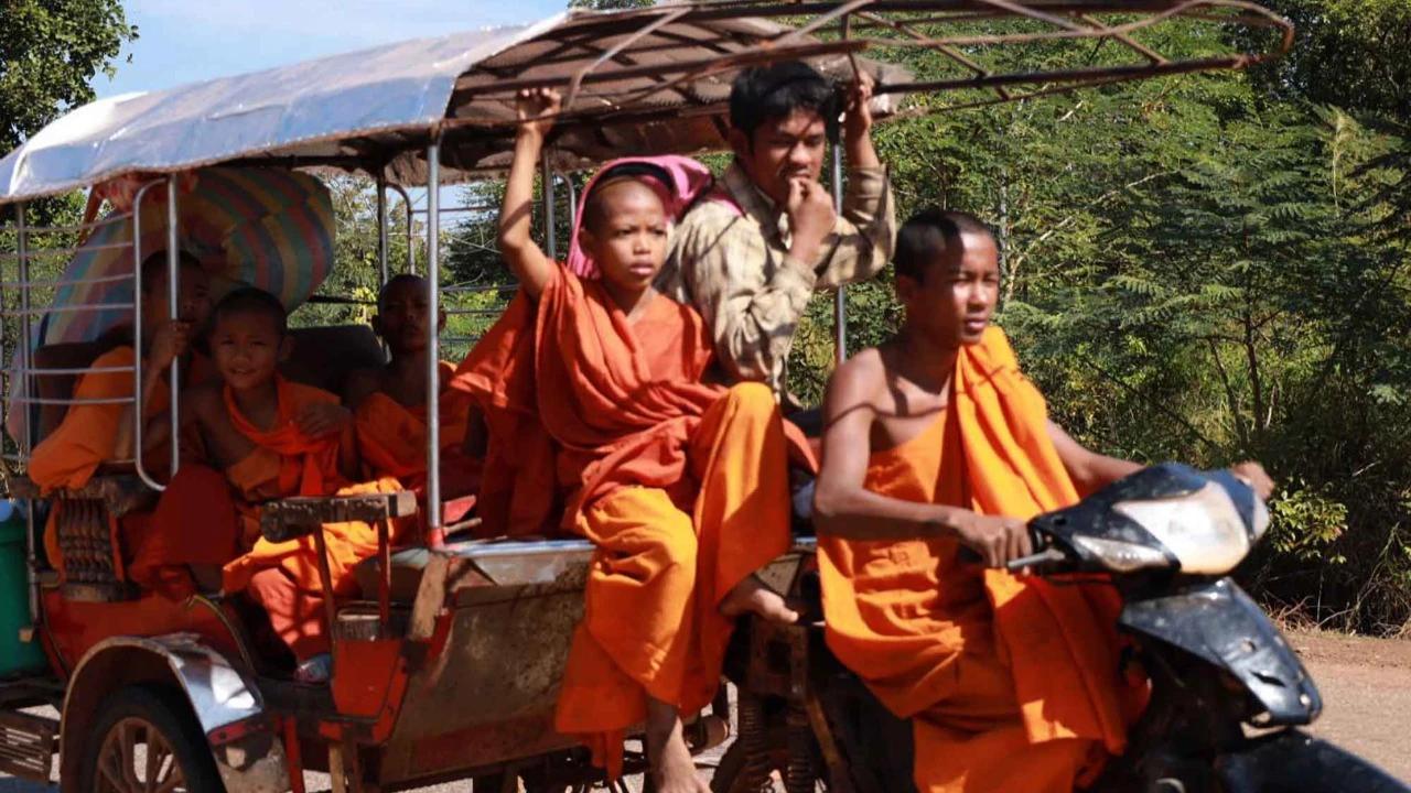 FOTO: Ketegangan Memanas di Perbatasan, Ribuan Warga Mengungsi Akibat Bentrokan Thailand–Kamboja