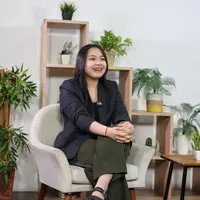 Saat media visit Bernadya cerita tentang keinginannya untuk tampil bersama Tulus/copyright kapanlagi/adrian putra