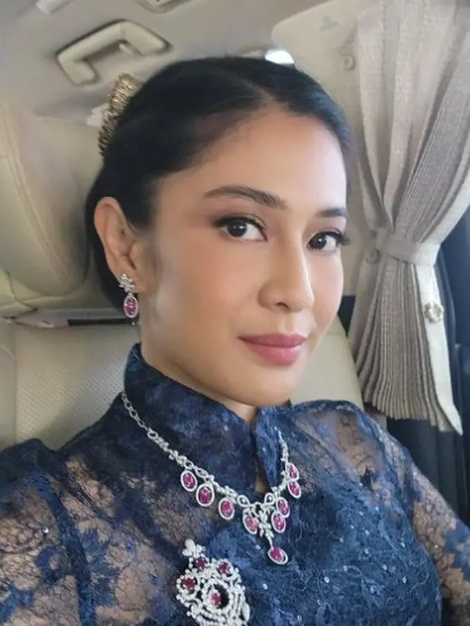 Dian Sastrowardoyo (Instagram/therealdisastr)