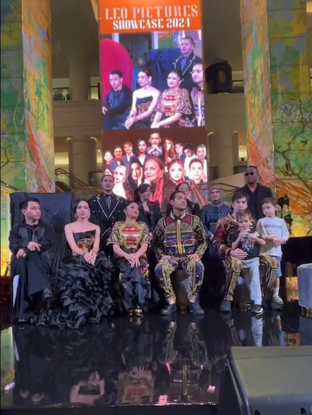 Pertemuan Stefan William dengan Celine Evangelista dan Anak-anaknya