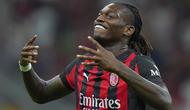 Selebrasi Rafael Leao dalam laga AC Milan vs Bari di Coppa Italia 2025/2026, Senin (18/8/2025). (La Presse via AP Photo/Spada)