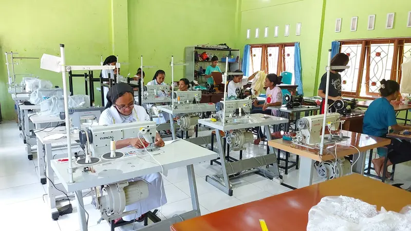 Lembaga Pelatihan Kursus (LPK) jahit Christin Mekeng di Maumere, NTT. Istimewa