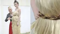 Gaun ini dijahit dari ribuan helai rambut berwarna pirang