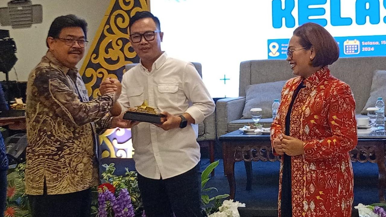 Seminar Isu dan Government Branding, Isu Naik Kelas