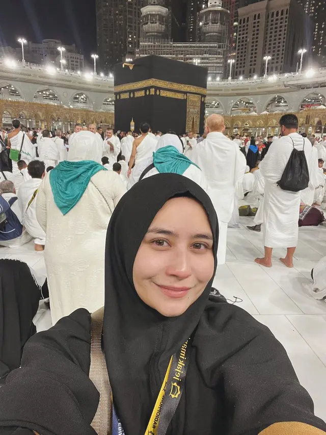 Prilly Latuconsina