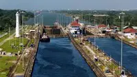 Sama seperti fungsi terusan lainnya, jalur perairan yang berpusat di Panama ini digunakan sebagai lintasan kapal barang.