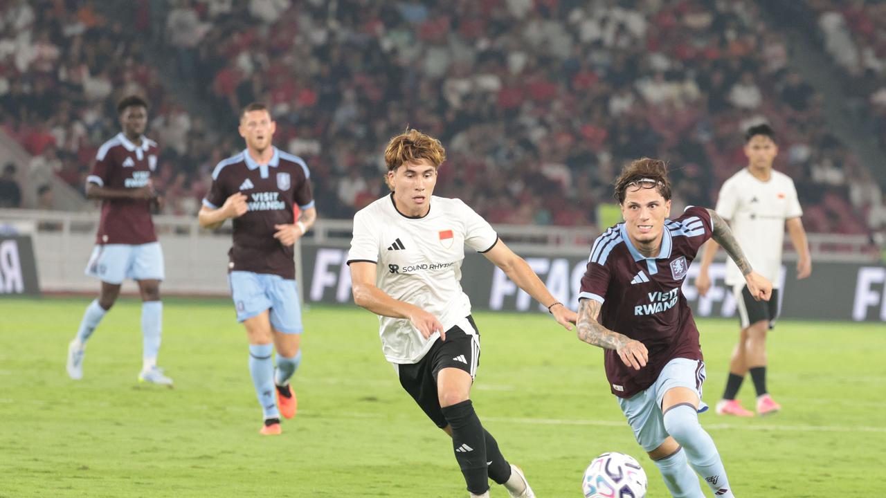 Aston Villa Tundukkan Indonesia All Stars