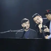 Yovie and His Friends (Bambang E. Ros/Fimela.com)