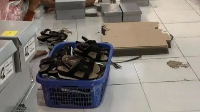 Perajin Lokal di Batam Hasilkan Produk Sandal Terbaik