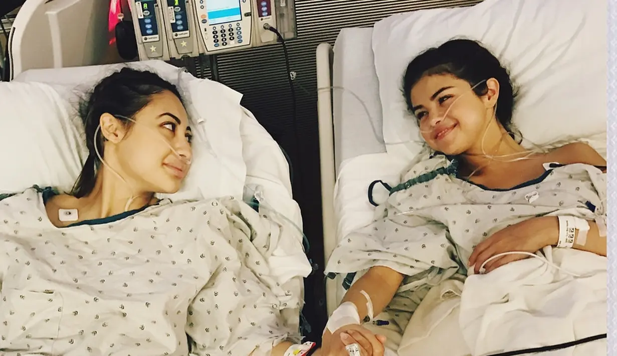Selena Gomez mendapatkan donor ginjal dari sahabatnya, Francia Raisa karena dirinya menderita penyakit lupus. (instagram/seleagomez)