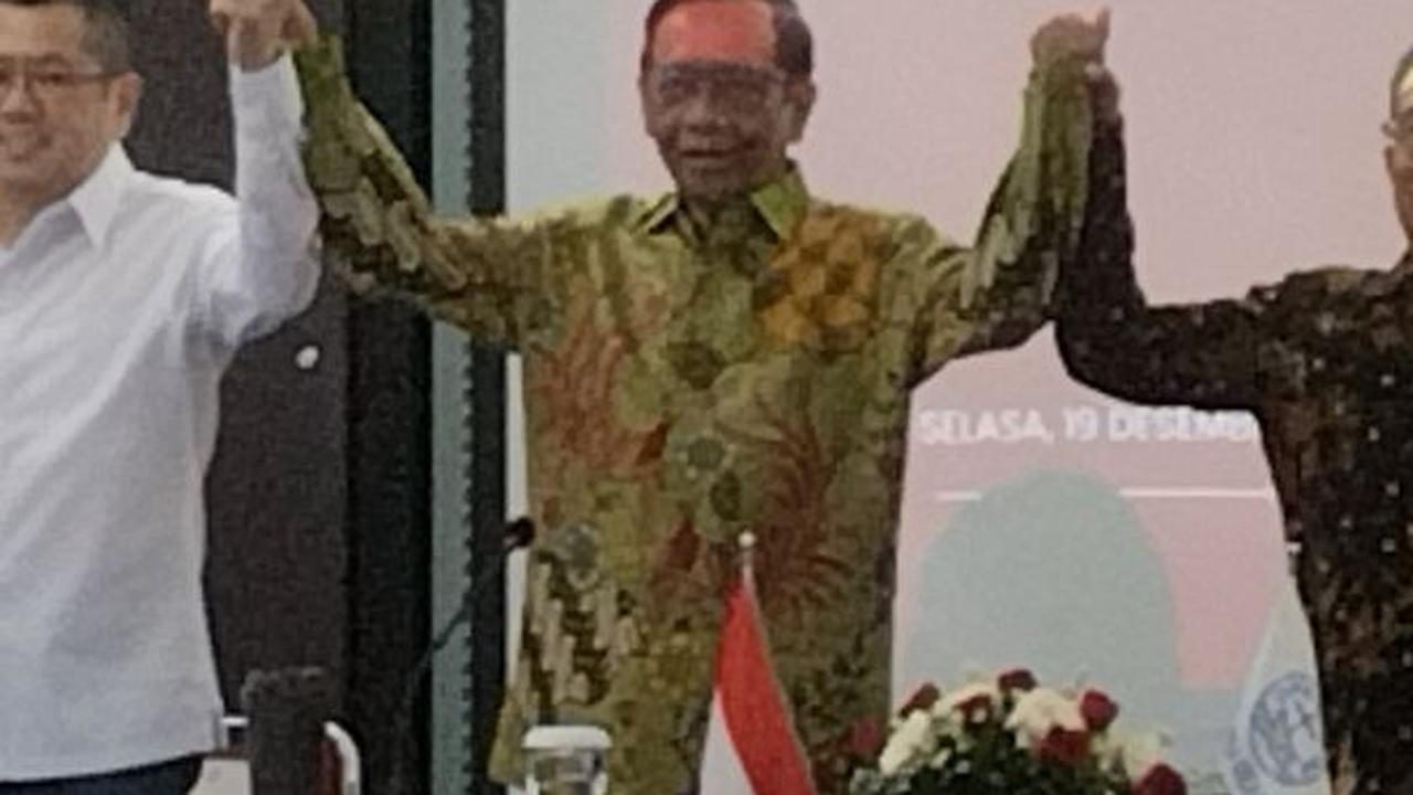 Bertemu Ketua PGI, Mahfud Pastikan Situasi Politik Jelang Natal dan Tahun Baru Aman