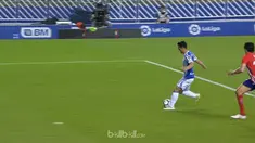 Barcelona semakin dekat menjuarai kompetisi La Liga selepas pesaing terdekat mereka, Atletico Madrid tersungkur 3-0 di tangan tuan rumah Real Sociedad, Kamis (19/4). Willian Jose mencetak gol pembuka bagi Sociedad, Juanmi masuk dari bangku cadangan u...