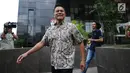 Dirut PT Mugi Rekso Abadi, Soetikno Soedarjo meninggalkan gedung KPK usai diperiksa, Jakarta, Selasa (23/2). Soetikno diperiksa sebagai saksi dugaan korupsi pengadaan mesin dan pesawat di PT Garuda Indonesia. (Liputan6.com/Helmi Fithriansyah)