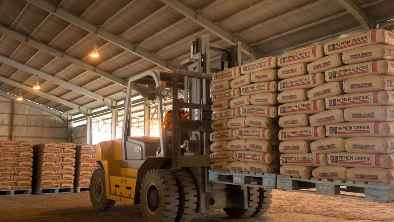 Begini Peran Digitalisasi dan AI dalam Distribusi Semen di Indonesia