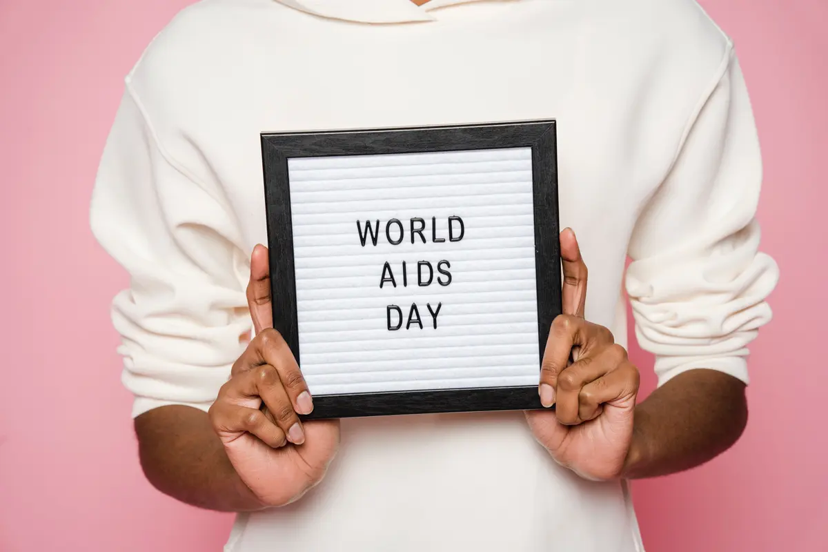 Peringati Hari AIDS Sedunia 2021: Soroti Kesenjangan Akses Pendidikan dan Layanan Kesehatan Seksual