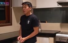 5 Potret Dapur Rumah Baru Ariel Noah Jarang Tersorot, Luas Banget tapi Perabotan Cuma Ada Kompor & Magicom