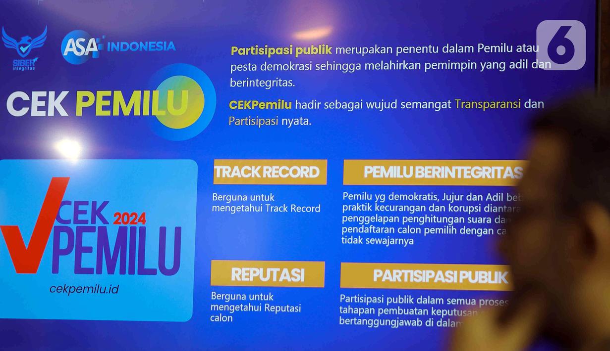 Layar memperlihatkan presentasi mantan Ketua Komisi Pemberantasan Korupsi (KPK) dan Dewan Pembina ASA Indonesia, Abraham Samad saat peluncuran website Cek Pemilu di Kantor ASA Indonesia, Jakarta, Selasa (20/12/2022). ASA Indonesia sebagai lembaga yang konsen terhadap isu antikorupsi, HAM, dan perkuatan demokrasi meluncurkan website Cek Pemilu sebagai platform pengecekan reputasi seseorang yang akan maju pada Pemilu 2024. (Liputan6.com/Herman Zakharia)
