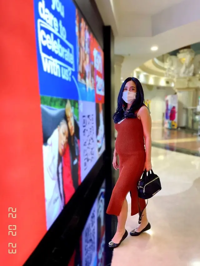 [Fimela] Dhea Ananda