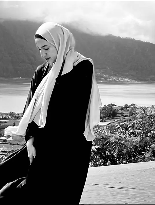 [Instagram/tiaivankka]