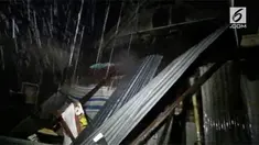 Puting beliung terjadi  di Polewali Mandar, Sulawesi Barat dan mengakibatkan sejumlah atap dan tembok rusak.