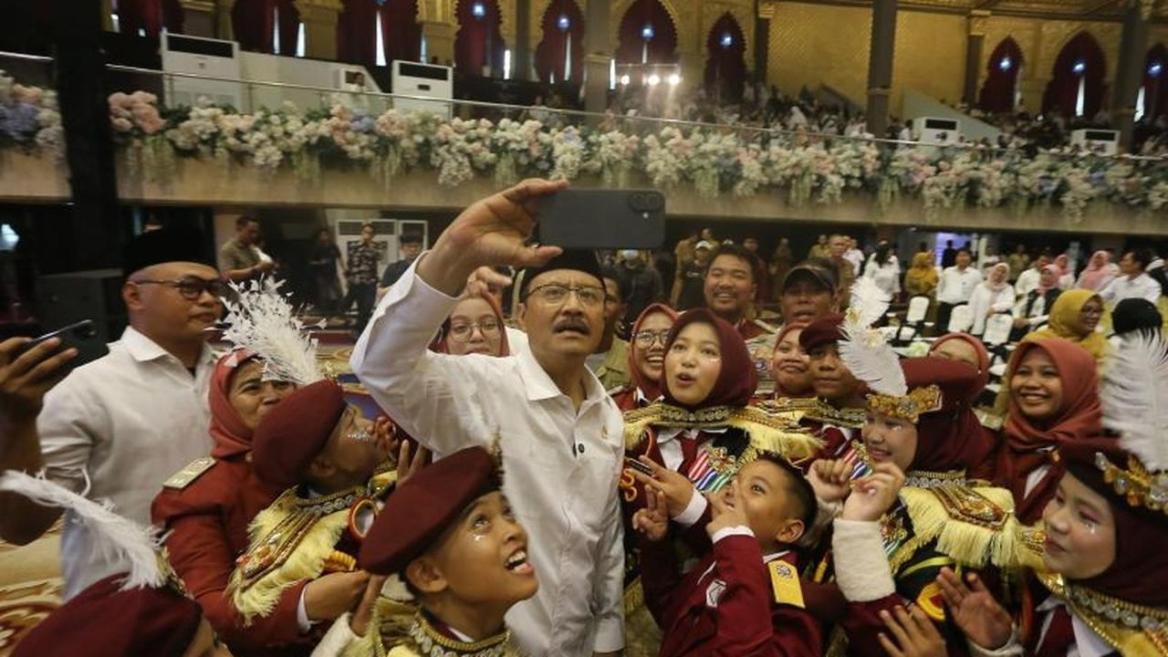 Peresmian Sekolah Rakyat oleh Presiden Prabowo, Teater Siswa Meriahkan Momen Bersejarah